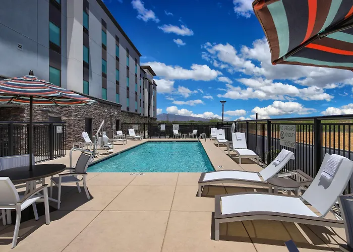 Hampton Tech Park 3*